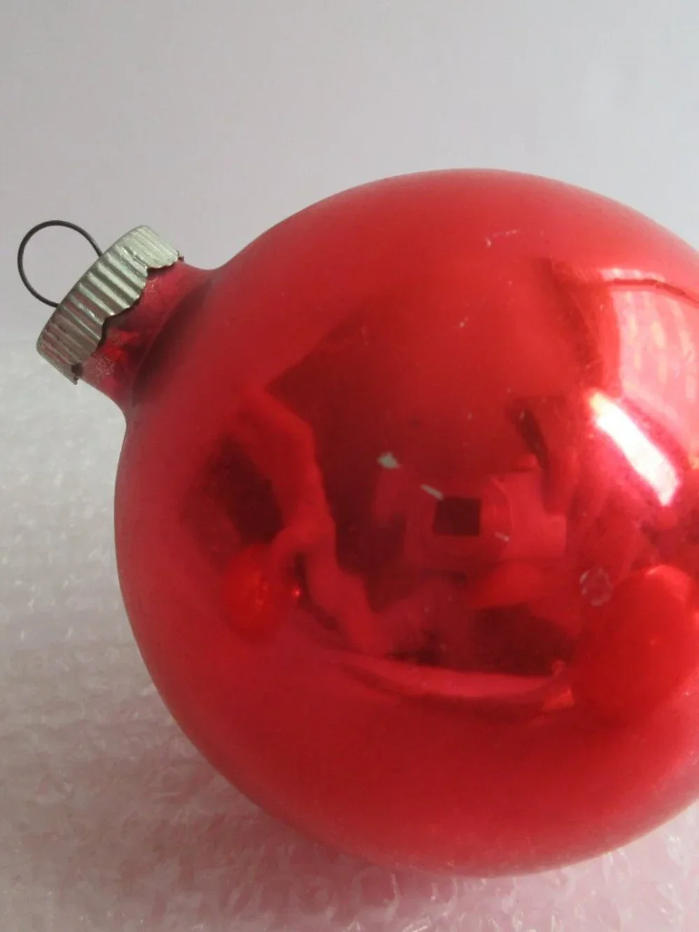 4 Shiny Brite Glass Ornaments Large (3